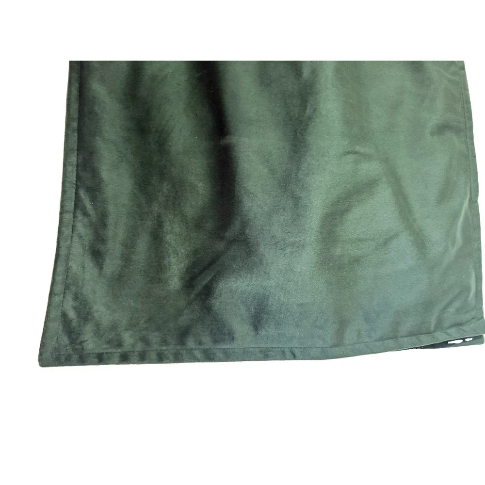 Bedsure 18x18 Dark Green Velvet Throw Pillow Cover Forest Emerald Cushion Case